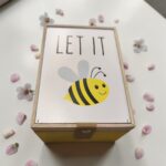 Παιδικό Ξύλινο Κουτί με Σχέδιο Μέλισσα - Image 2