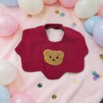 Σαλιάρα Κόκκινη με Αρκουδάκι